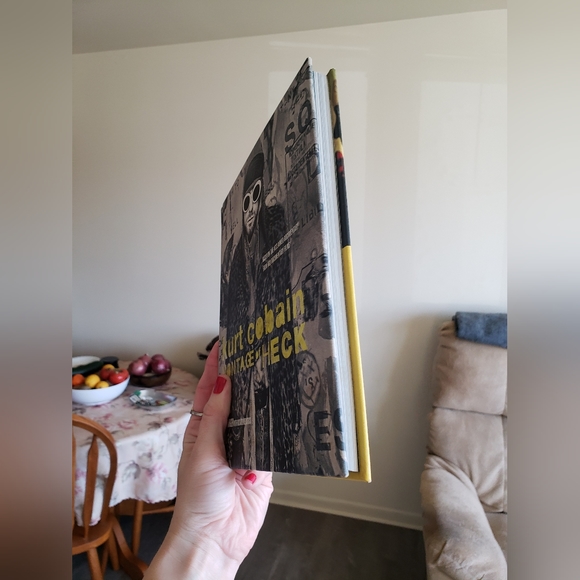 NWT Kurt Cobain biography color picture book - Picture 5 of 16